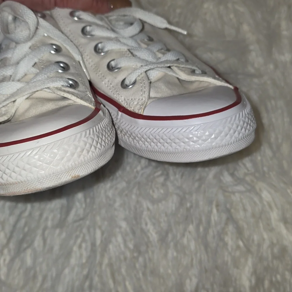 Converse White Sneakers with Red Accents - Picture 3 of 7